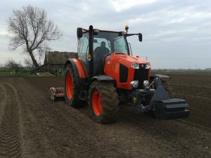 Kubota M135GX