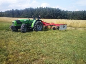 Deutz Fahr Agrolux 320 & Lely Hibiscus
