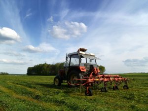 Zetor 7211 + Kuhn GF5000MH