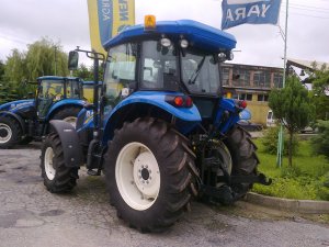 New Holland T4.75