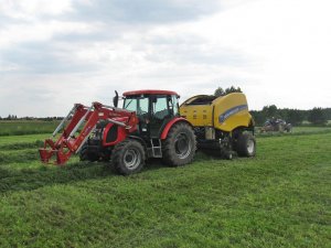 Zetor Proxima Plus 90 & New Holland Roll-Belt 150C