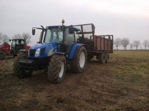 New Holland T5060