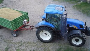 New Holland T6050