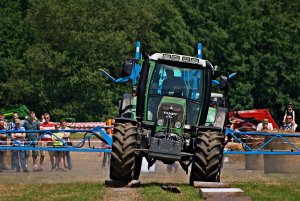 Fendt 415 Vario TMS + Berthoud Tenor