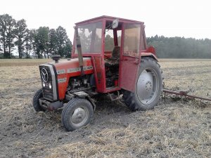 Massey Ferguson 255