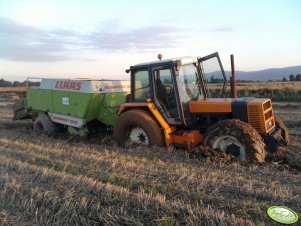 Renault + Claas Quadrant 1200