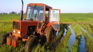 MTZ 80 + PILMET 300 L