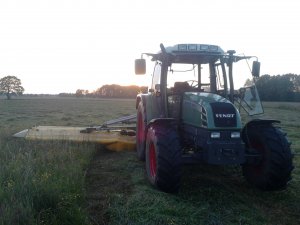 Fendt 309c + Pronar PDT300