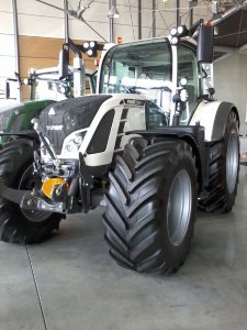 Fendt 724