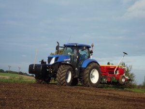 NH T7.220 & Ares Tl & Pottinger Vitasem 302