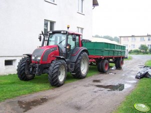 Valtra N111 + przyczepa ZSRR