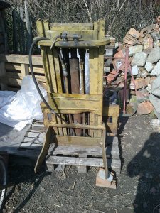 Maszt od  widlaka do ciągnika