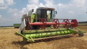 Claas Mega 208