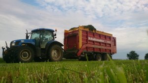 New Holland T6070 Plus + Schuitemaker Rapide 580 W