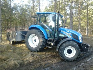 New Holland T4.65