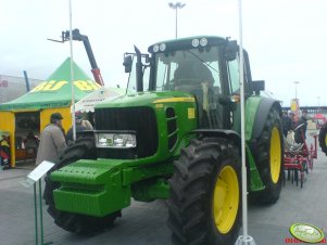 John Deere 6630