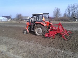 Massey Ferguson 235+agregat