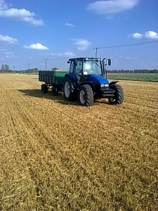 New Holland TL 100