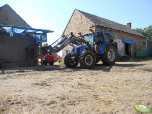 New Holland T5060