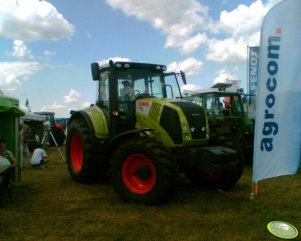 Claas Axion