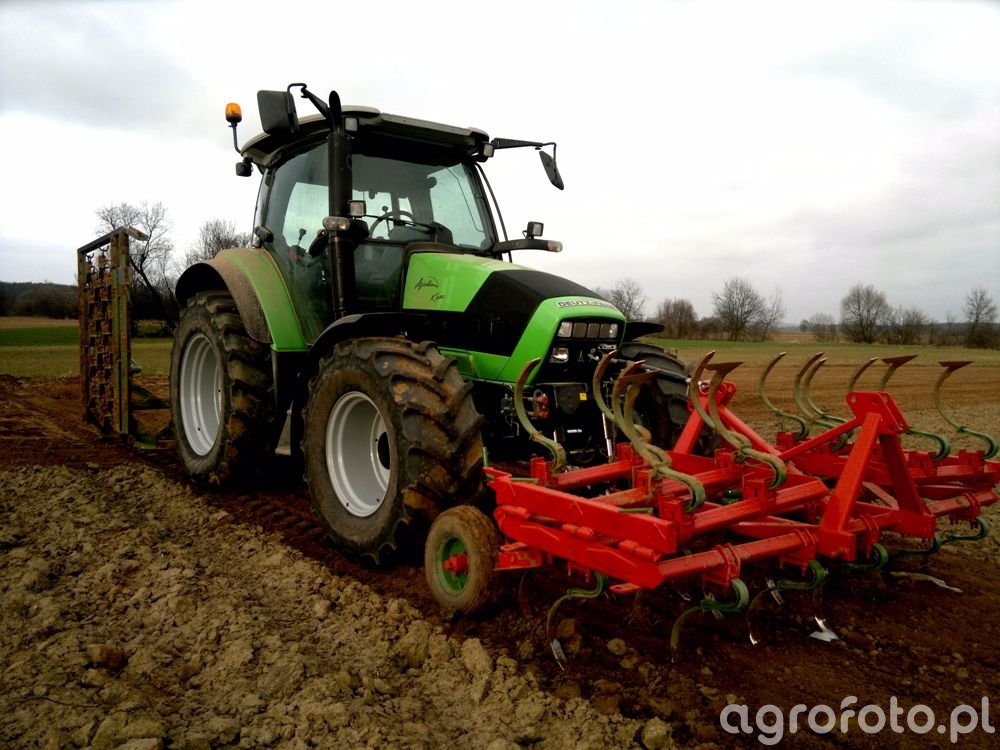 Deutz-Fahr Agrotron K420 & Kultywator & Włóka