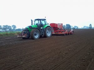 Deutz Fahr Agrotron M650 i Vaderstad Spirit 400 Next