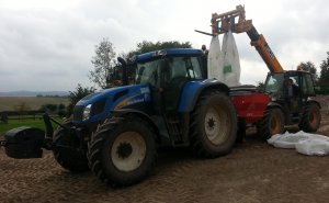 New Holland TVT195 + JCB 531-70 Agri + Rauch Axis 30.1