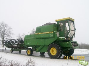 John Deere 975