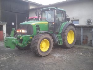 John Deere 6630