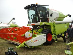 Claas Avero 160