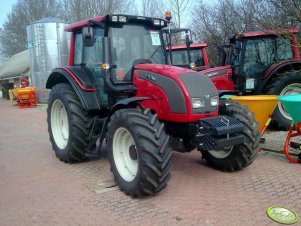 Valtra N111