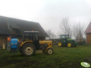 Ursus C-360 3P + opryskiwacz & John Deere 5083E + pług