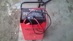 Prostownik Stark 620