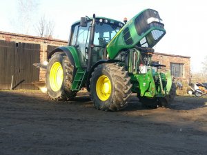 John Deere 6630