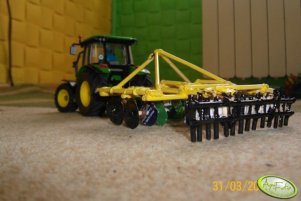 JD 5820 i talerzówka 3.5 m