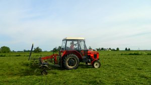 Zetor 5211 + Vicon Fanex 523