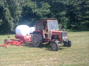 Massey Ferguson + Metal-Fach