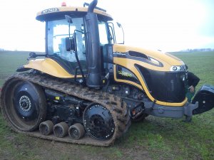 Challenger MT765D