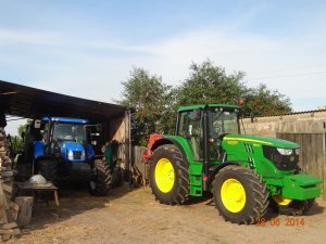 John Deere 6150M i New Holland