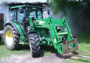 John Deere 5100R