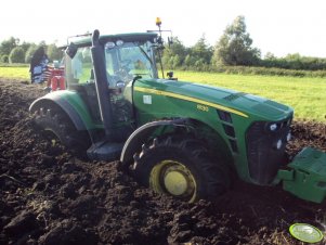 John Deere 8130 + Vis 5+1