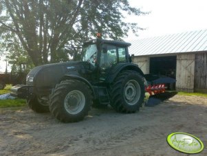 Valtra T151