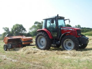 Massey Ferguson 5445