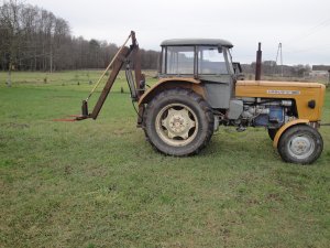 Ładowacz do bel na tył ciągnika