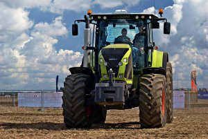 Claas Axion 850