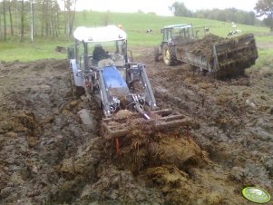 Farmtrac 675DT & John Deere 2650