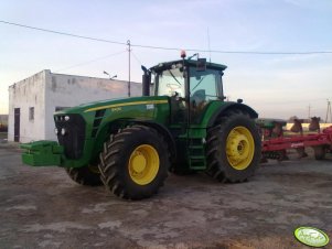 John Deere 8430 + Kverneland PL 100