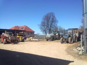 Pronar 1025a, Valtra t132 versu Ursus C-360 Sambron