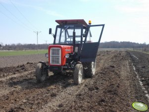 Ursus C-360 + UG 2 skiby 