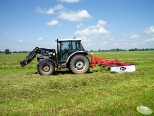 Lamborghini PREMIUM 1050 + Hydrometal AT20 + Lely Hibiscus 425S